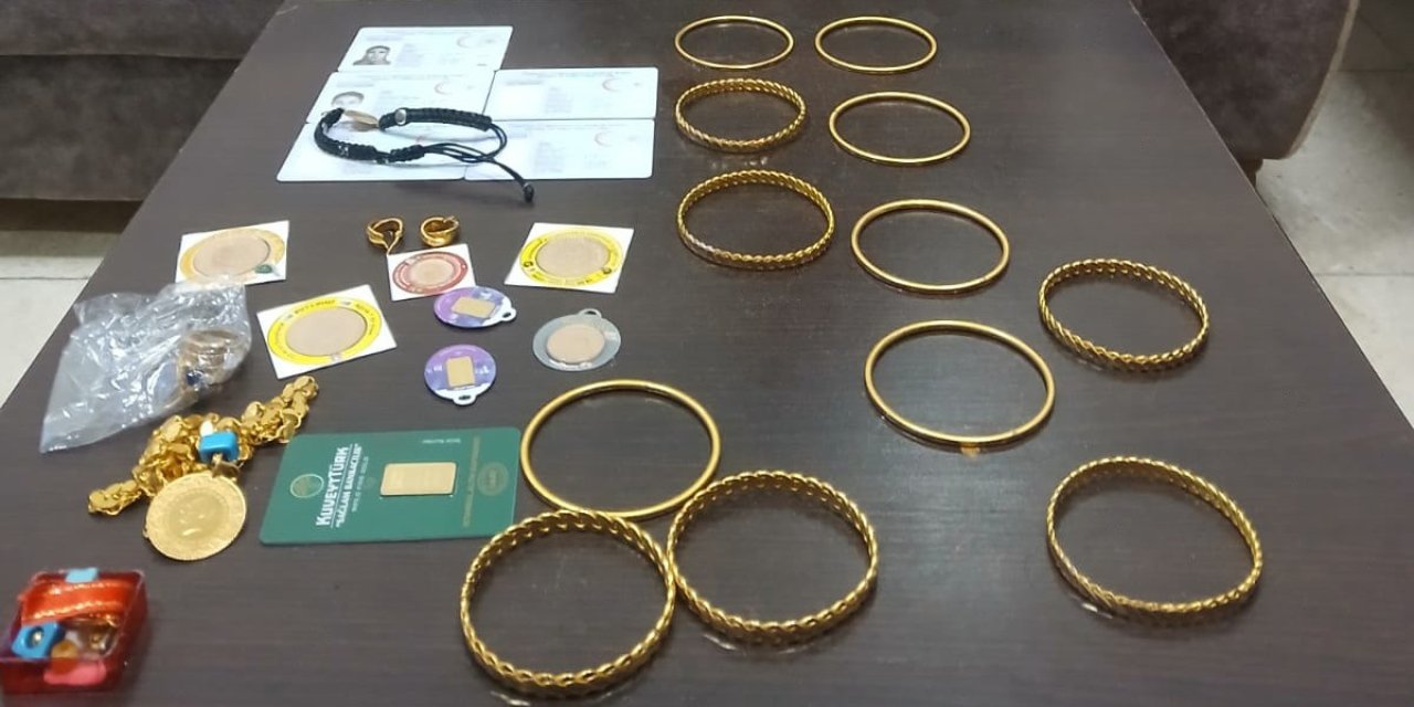 Diyarbakır'da altınlarını otobüste unuttu