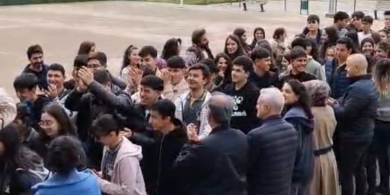 Diyarbakır'da öğrencilerden örnek davranış