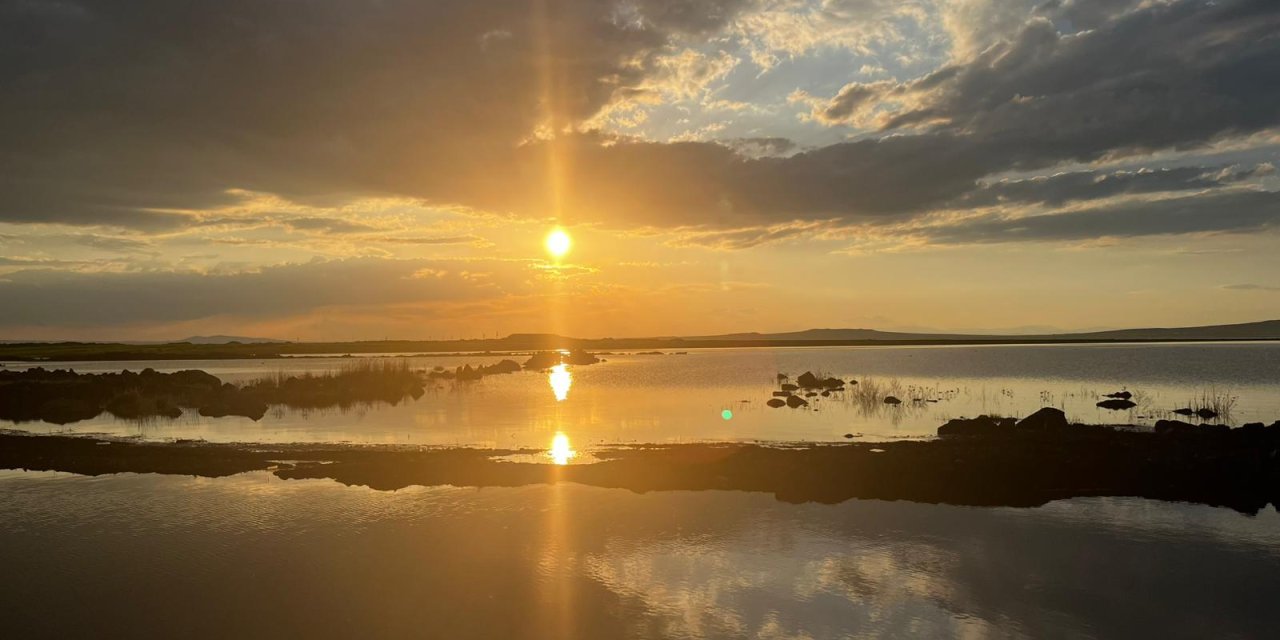 Diyarbakır’da yapay gölet ortaya kartpostallık görüntüler çıkardı