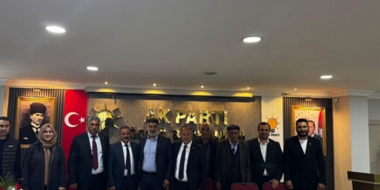 DEM Parti’den istifa eden meclis üyesi AK Parti’ye katıldı