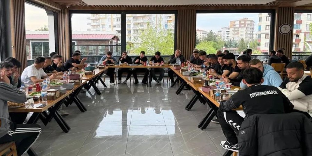 Diyarbakırspor’a önemli maç öncesi moral yemeği