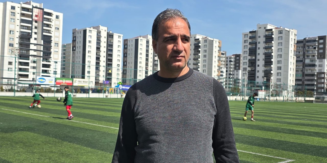 Mesut Bakkal ile yollarını ayıran Amedspor, Sertaç Küçükbayrak ile yola devam edecek