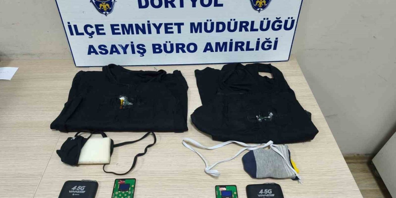 Abi kardeş kopya düzeneğiyle sınava girdiler