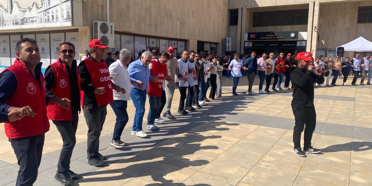 Diyarbakır’da emekçilerin 1 Mayıs çoşkusu