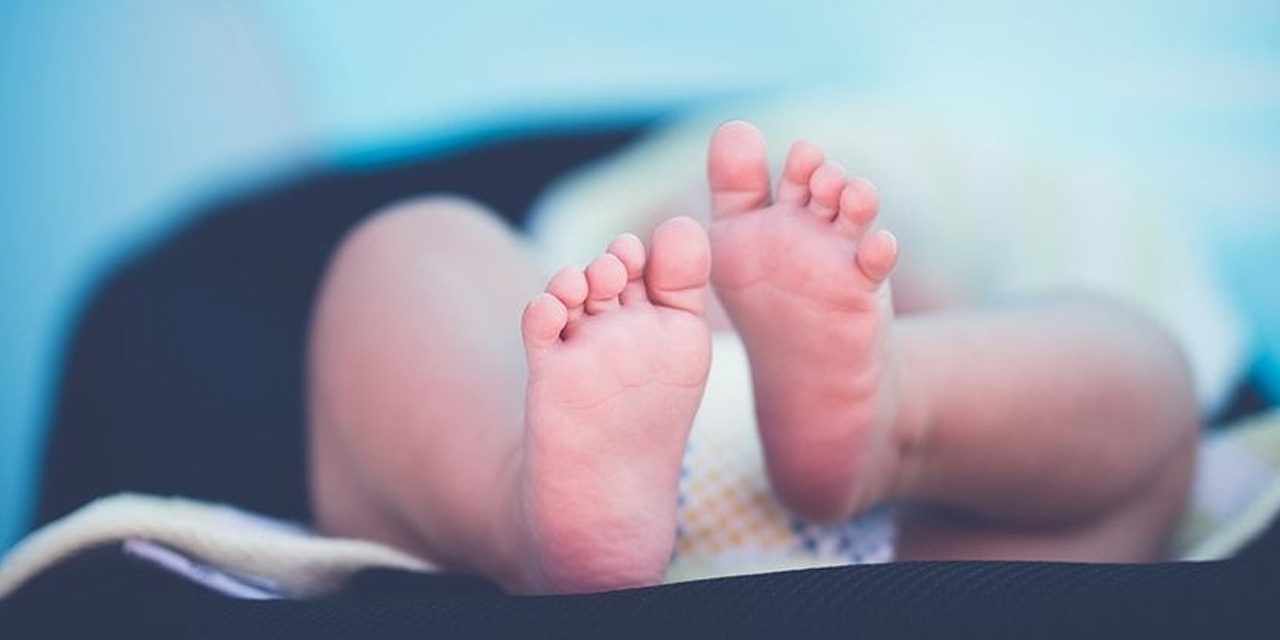 Resmî Gazete’de yayımlandı: Doğum izni 24 haftaya çıkarıldı, babalık izni 10 gün oldu