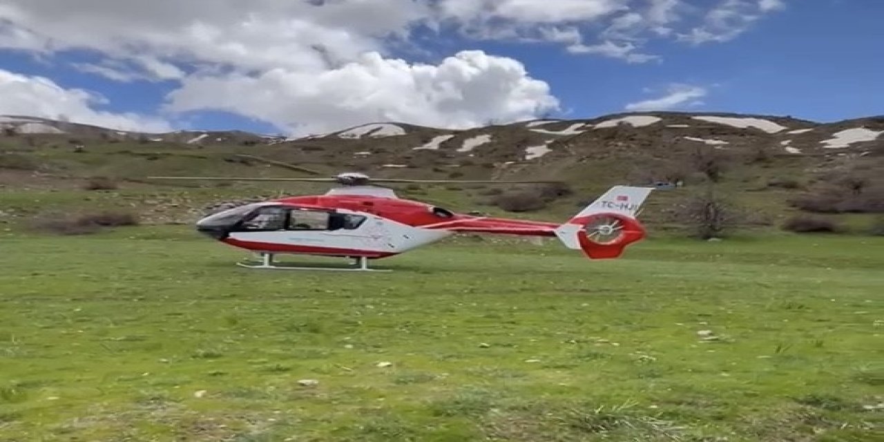 Kayalıklardan düşen genç helikopterle hastaneye kaldırıldı