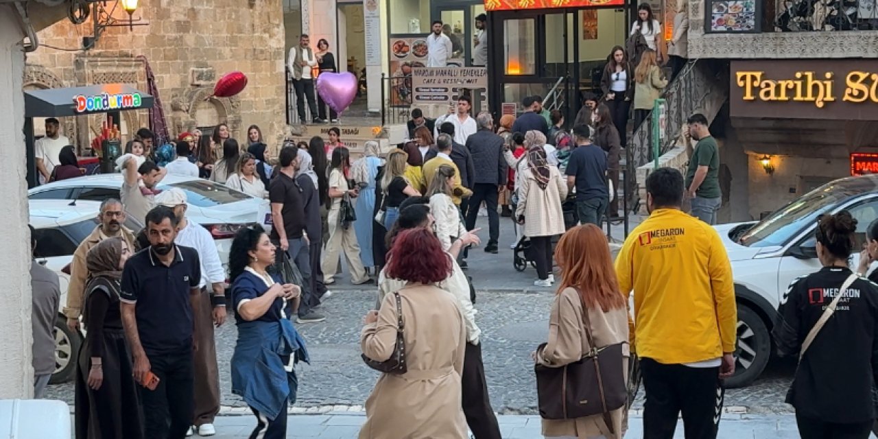 Mardin'de turist yoğunluğu