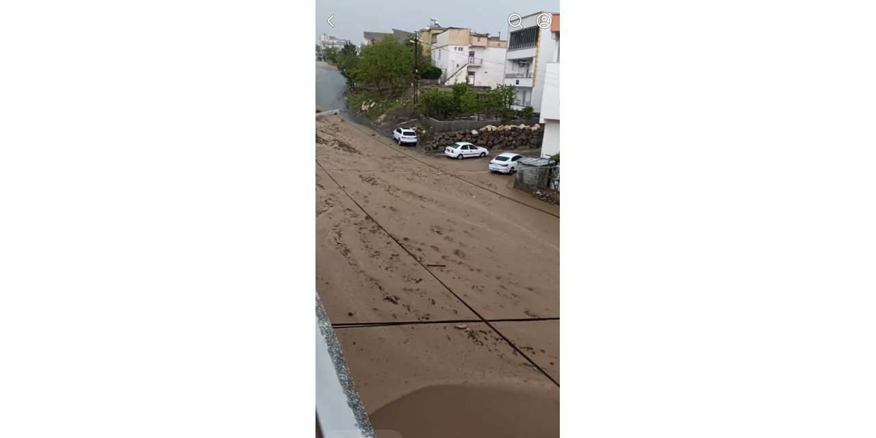 Çermik'te sağanak yağış etkili oldu