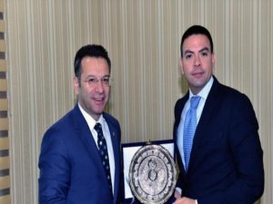 ABD Konsolosu Diyarbakır Valisi Aksoy'u Ziyaret Etti