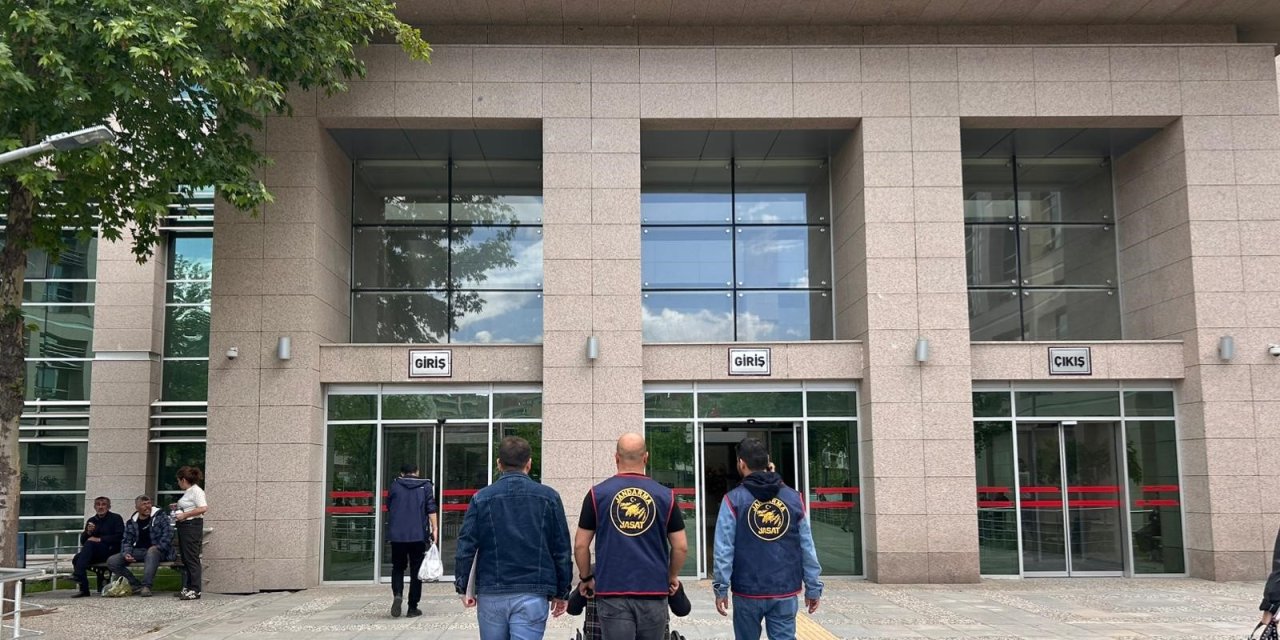 Firari hükümlü yaşlı bakımevinde yakalandı