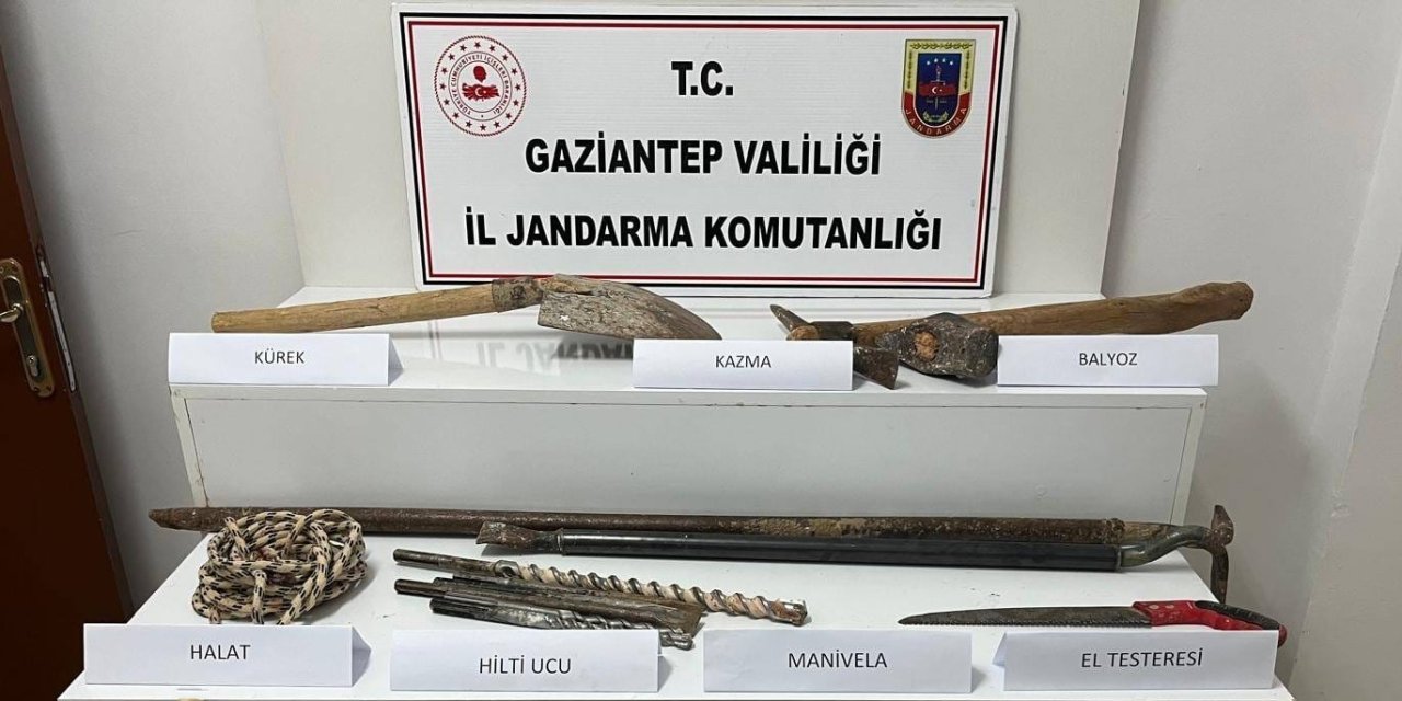 Kaçak kazı yapan 2 şahıs yakaladı