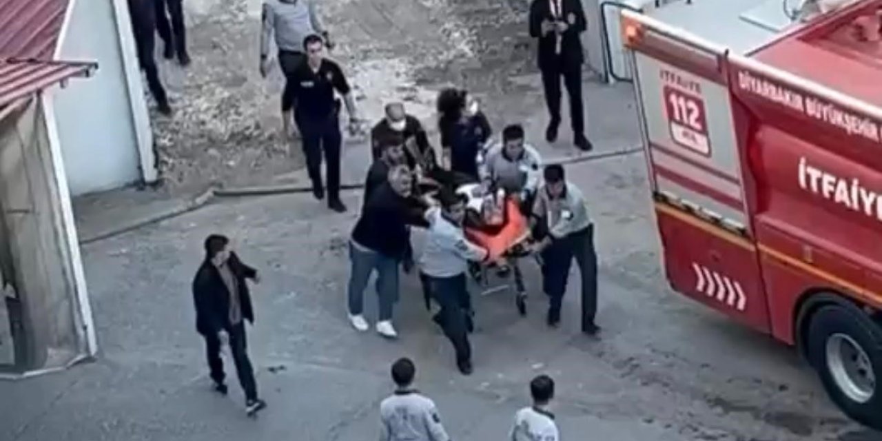 Diyarbakır'da inşaat halindeki otelde yangın