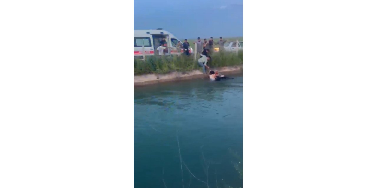 Şanlıurfa'da otomobil sulama kanalına devrildi