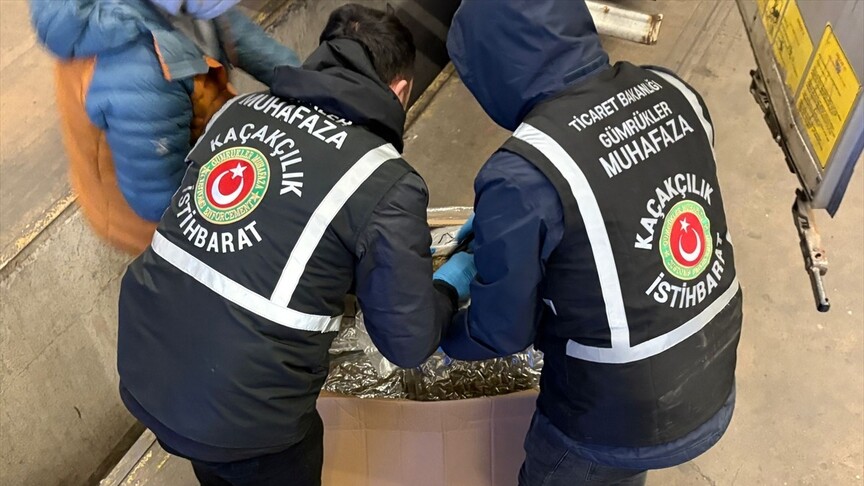 659 kilogram uyuşturucu ele geçirdi