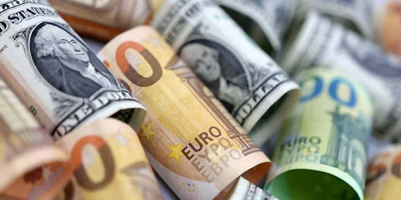 Dolar ve Euro güne yükselişle başladı