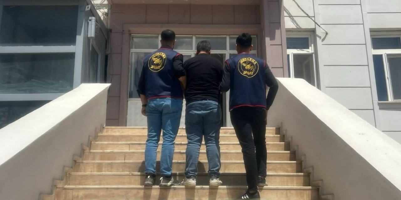 Dolandırıcılık suçundan aranan şahıs yakalandı