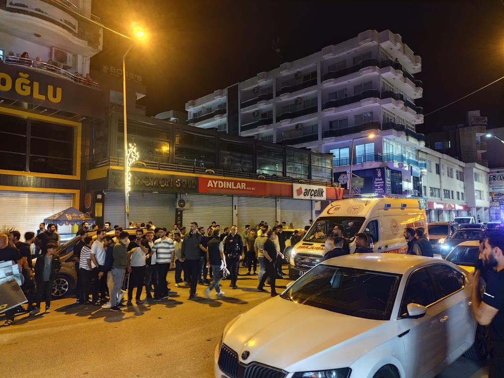 Aile içi kavgada 3 kişi silahla yaralandı