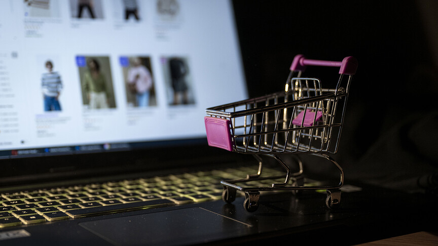 Türkiye'nin e-ticaret hacmi 10,6 trilyon liraya ulaştı