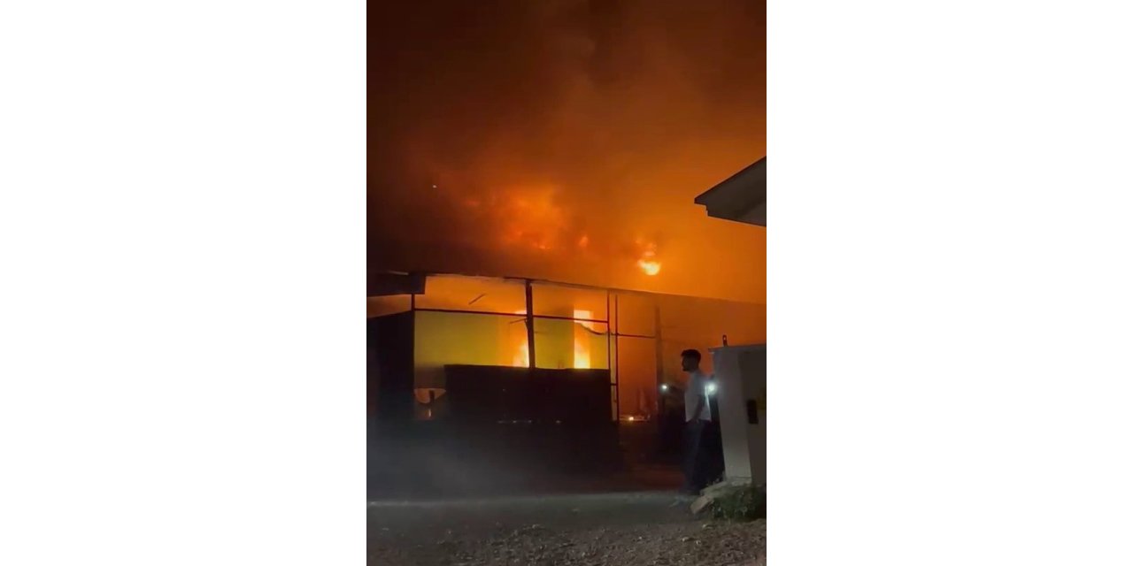 Prefabrik evlerde korkutan yangın