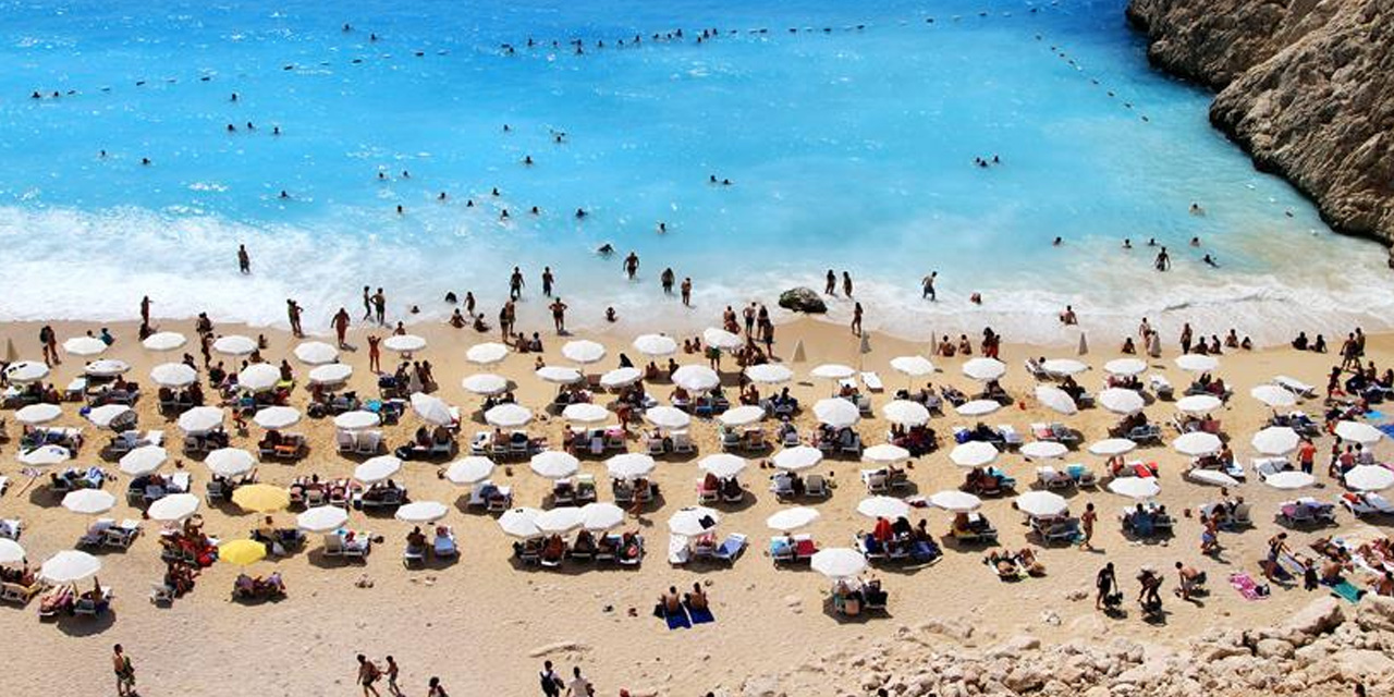 Turizm baskı altında: 52 bin koltuk iptali Türkiye’yi etkiledi