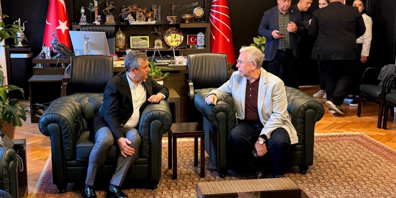 Mansur Yavaş, Özgür Özel'i Meclis'te ziyaret etti