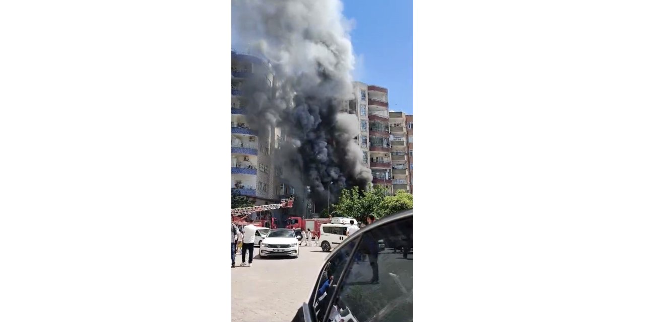 Beyaz eşya dükkanında yangın paniği