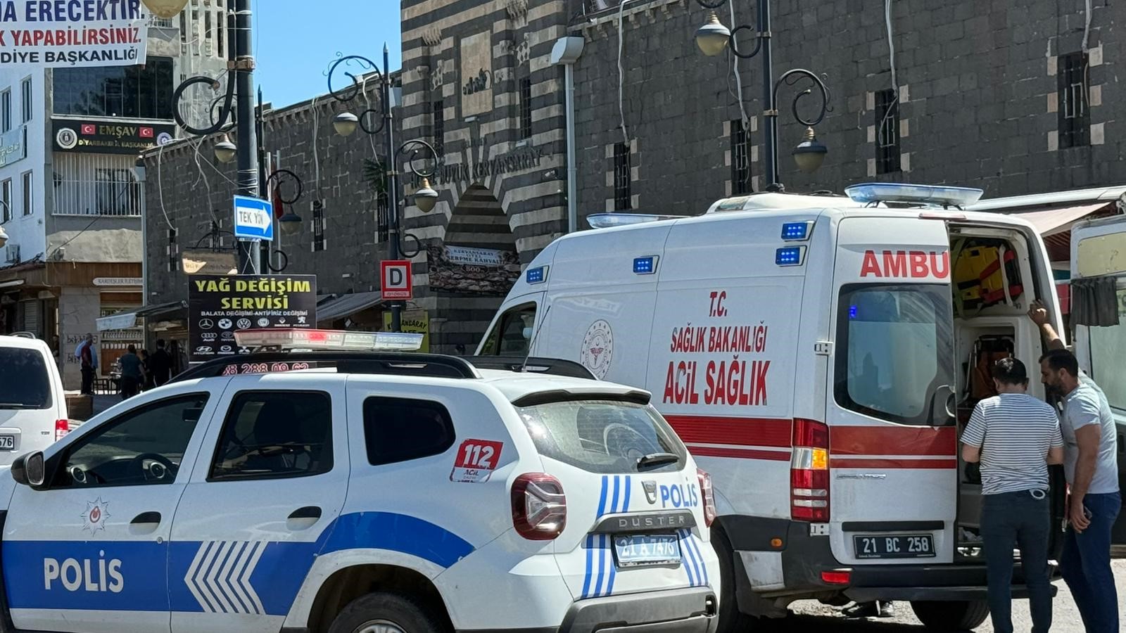 Diyarbakır’da alkol aldığı arkadaşı tarafından vuruldu