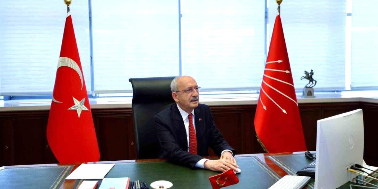 Kılıçdaroğlu, genel merkezde göreve başladı