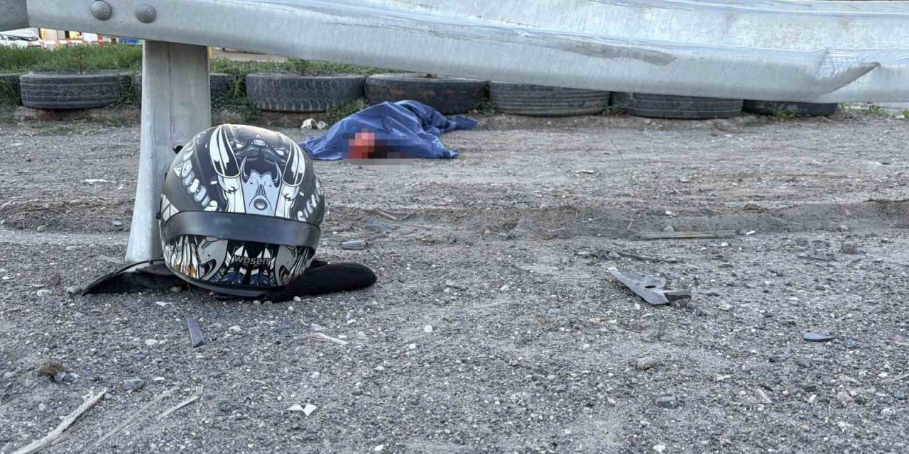 Bariyere çarpan motosikletin sürücüsü hayatını kaybetti