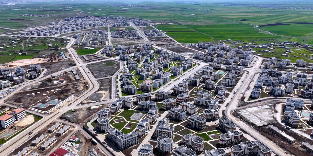 Bakan Kurum: Oğlaklı’da yeni bir şehir inşa ettik