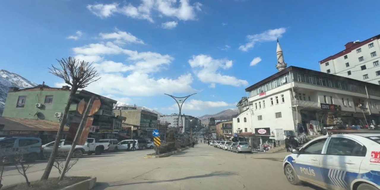 İran sınırında erkek cesedi bulundu
