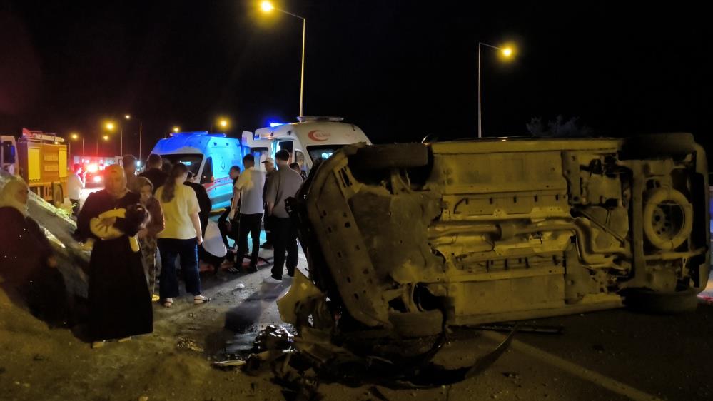 Düğün dönüşü kaza: 6 yaralı