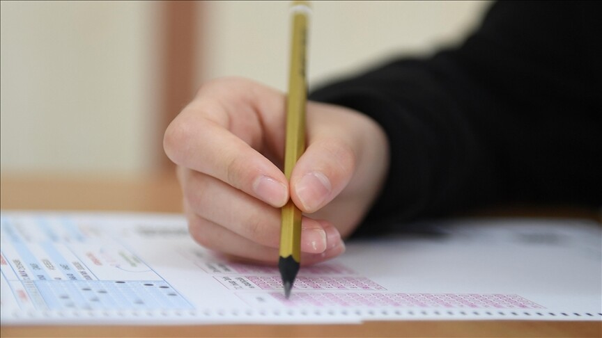 LGS’ye girecek öğrencilere "ekran kullanımını azaltın" uyarı