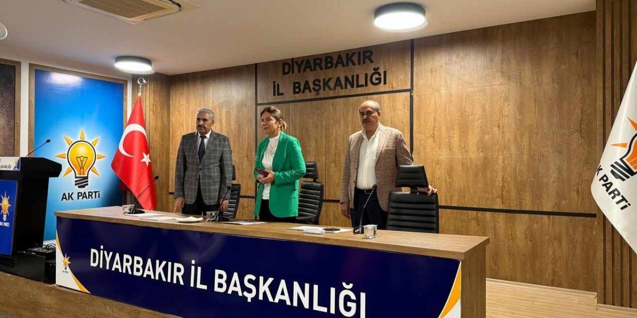 AK Parti Diyarbakır İl Başkanı görevden alındı, yö