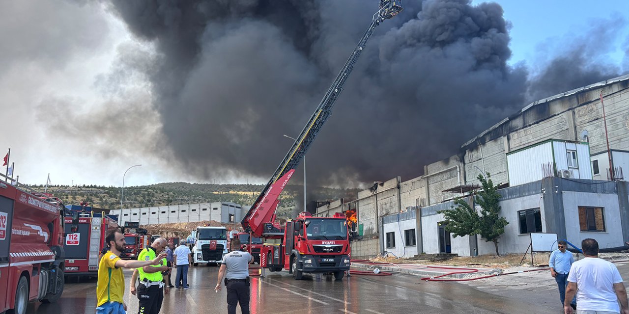 Gaziantep’te fabrika yangını