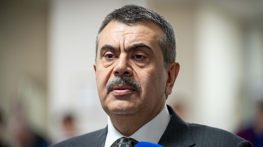 Bakan Tekin açıkladı: Cuma günü okullar tatil edildi