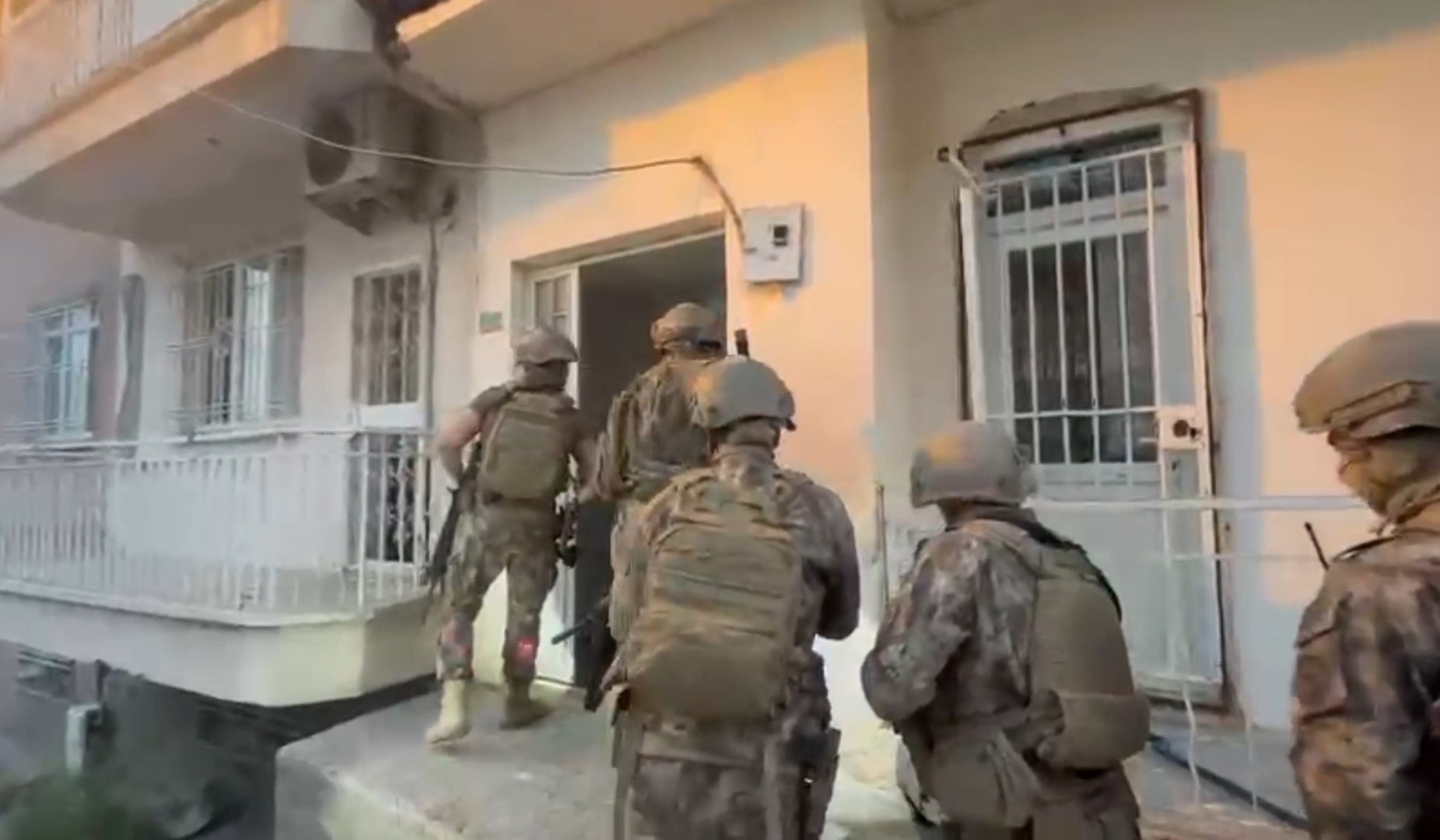 21 ilde DEAŞ operasyonu: 47 gözaltı