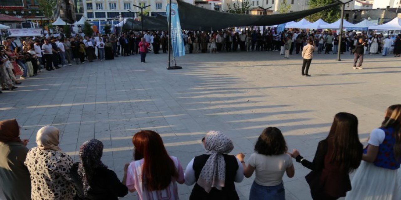 Van’daki festivalde kadın emeği stantlarına yoğun ilgi