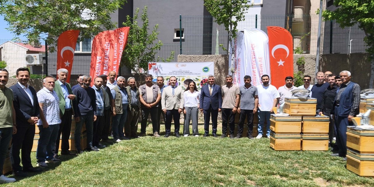 Şırnak’ta üreticilere yüzde 75 hibeli arıcılık desteği