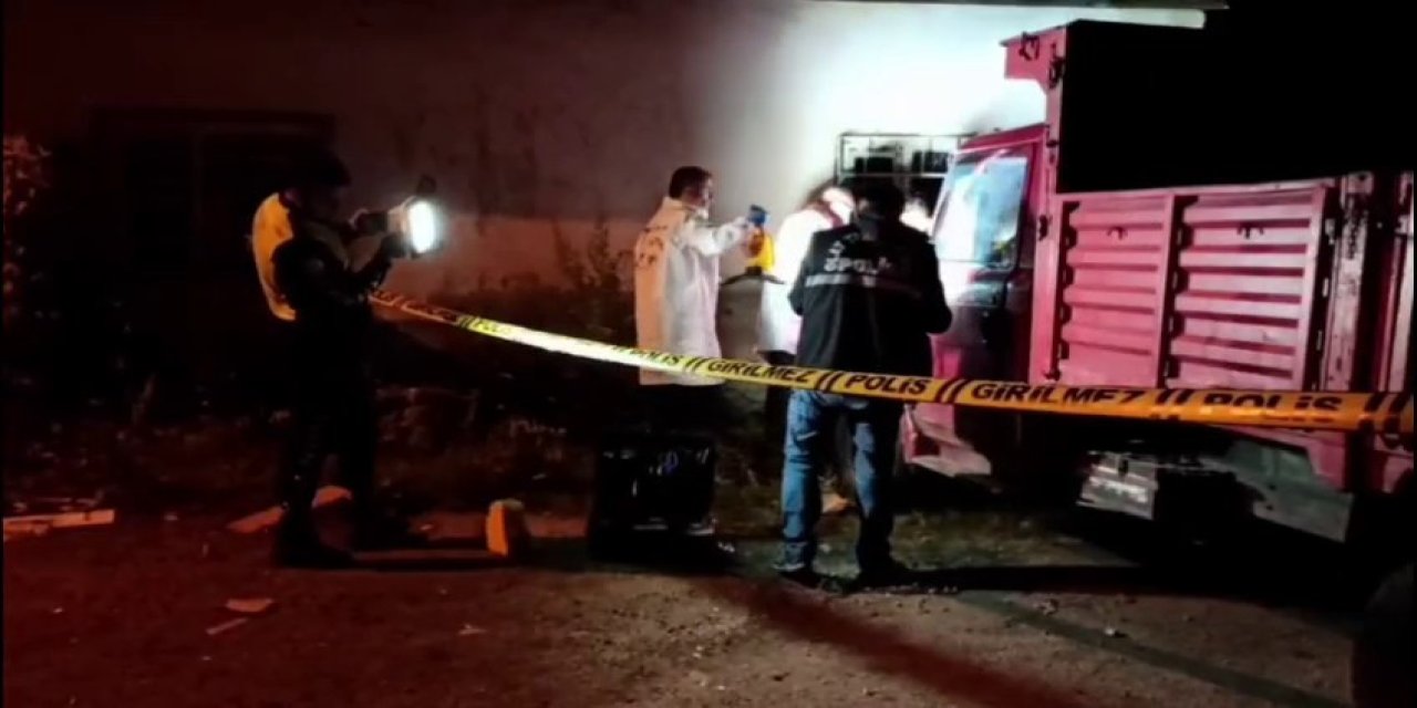 Kamyonet ile duvar arasında sıkışan 5 yaşındaki çocuk hayatını kaybetti