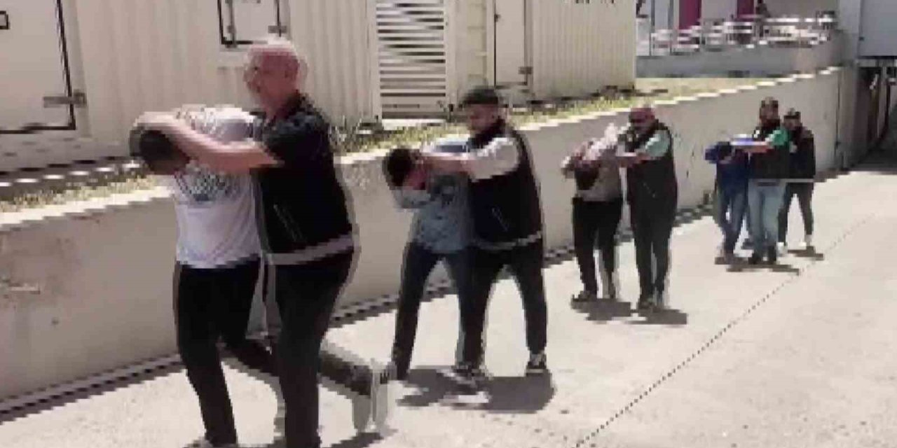 Adana’da uyuşturucu operasyonu: 6 gözaltı, 4 tutuklama