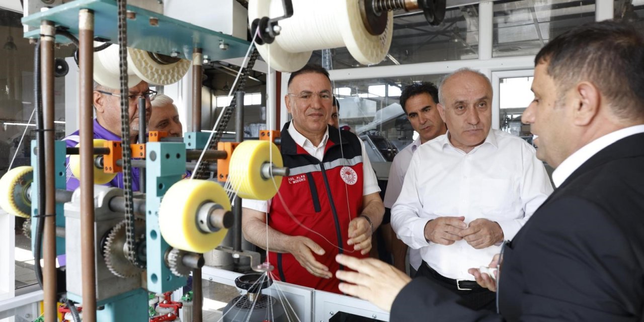 Diyarbakır’da ipek böcekçiliği eğitimi sertifika töreni