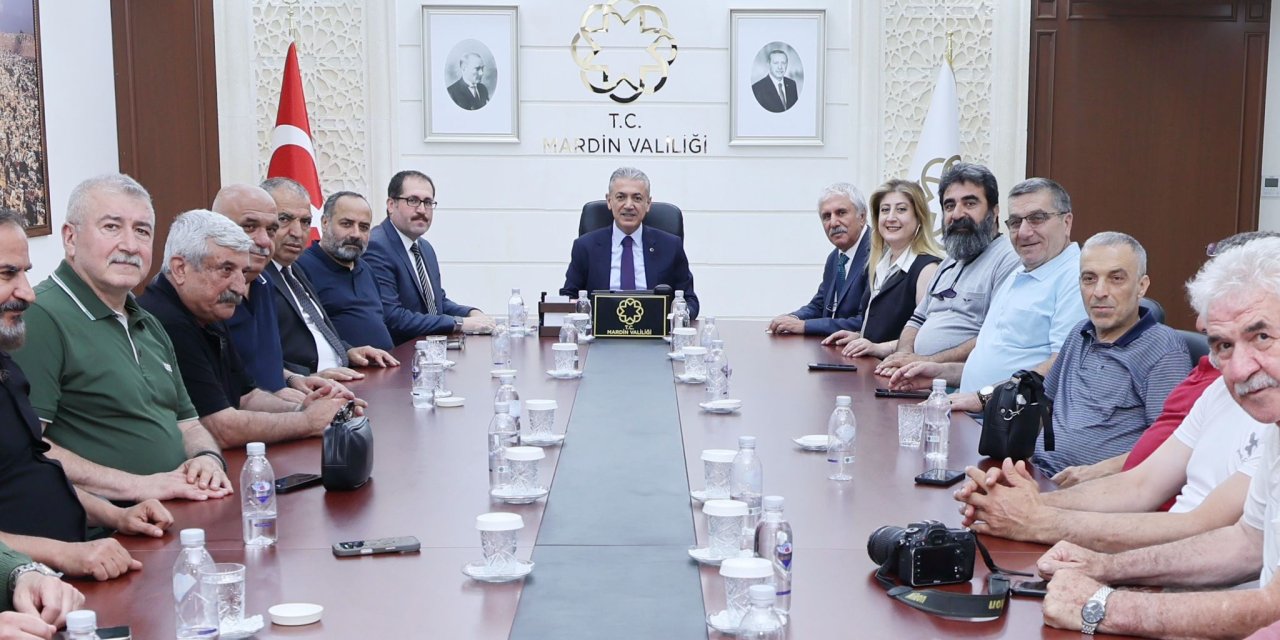 Mardin Valisi Akkoyun, bölgedeki gazetecilerle buluştu