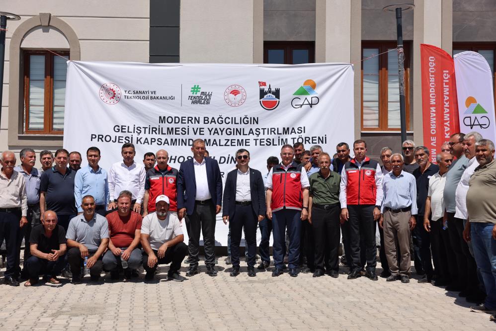 Diyarbakır’da çiftçilere yüzde 50 hibeli tarım aletleri dağıtıldı