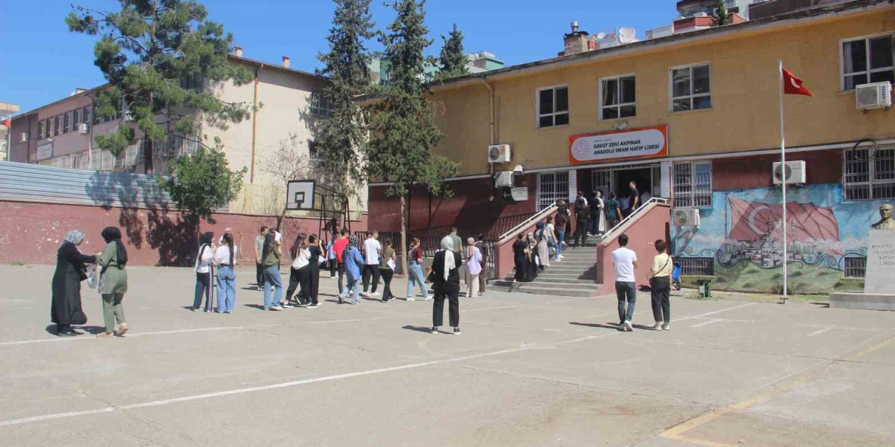 Şanlıurfa’da YKS heyecanı
