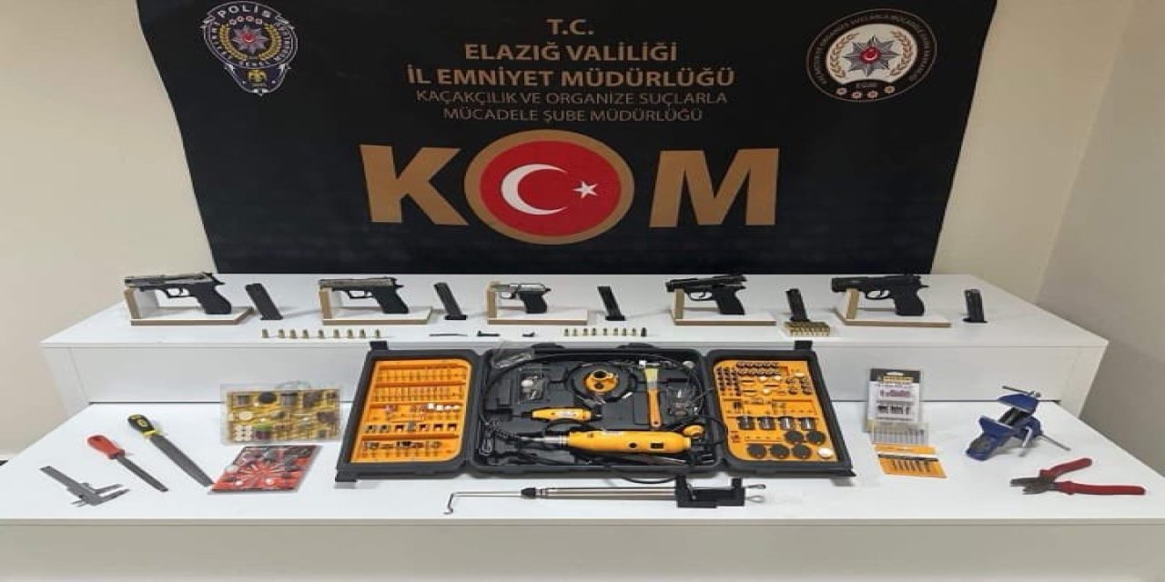 Elazığ’da 5 adet ruhsatsız tabanca ele geçirildi