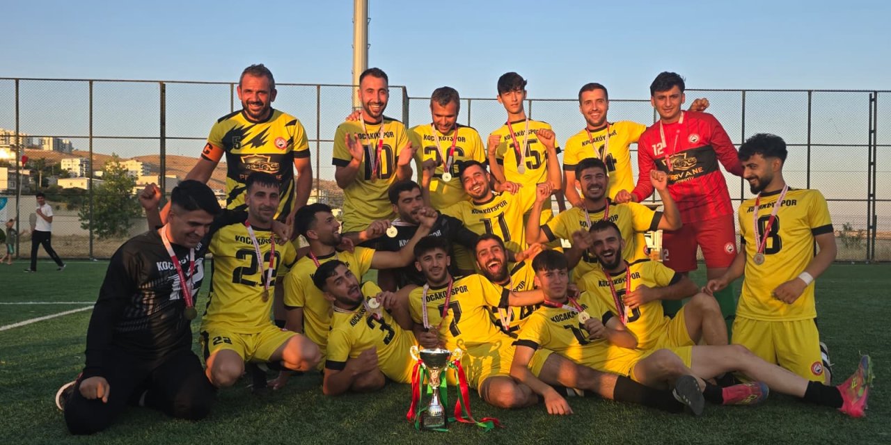 Kocaköyspor namağlup şampiyon oldu