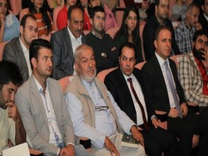 Dü'de, "On Şair, On Şiir" Dinletisi