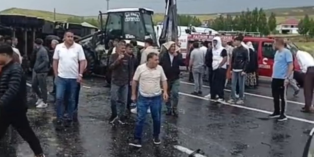 Ağrı'da feci kaza: 1 ölü, 4 yaralı