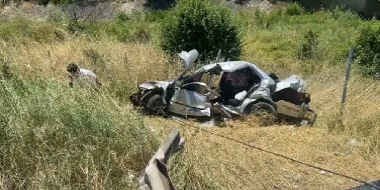 Otomobil şarampole devrildi: 1 ölü, 3 yaralı